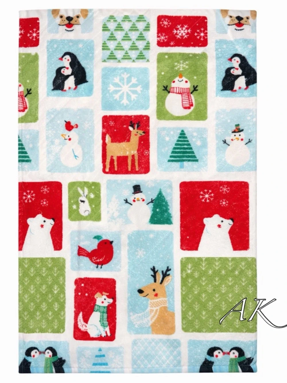 St. Nicholas Square Snow Friends Hand Towel Set (Set of 2)